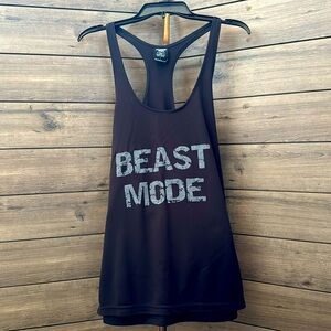 Men’s tank size large
